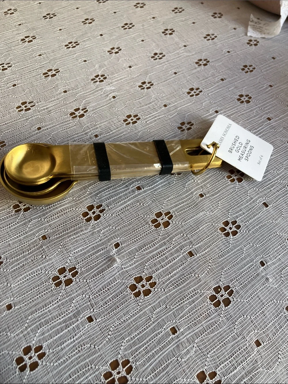 Williams and Sonoma measuring spoons